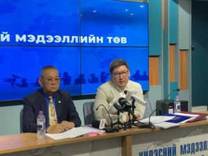 Ц.Эрдэмбилэг: Эрчим хүчний хороогоор бүх зүйлээ батлуулсан ч Хятад компаниудад давуу байдал олгож манай төслийг хассан