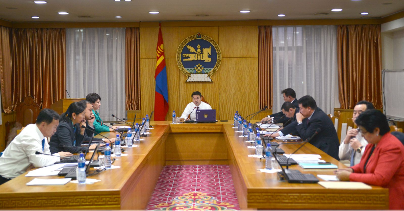 Гадаадад сурах оюутнуудын санхүүжилтийг төсөвт тусгана