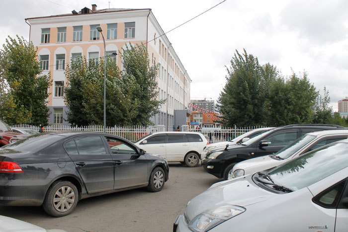 Автобустай сургуулийг урамшуулъя