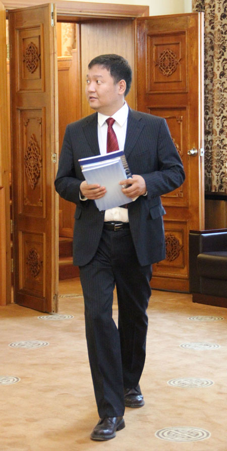 Удам дамжсан сайд