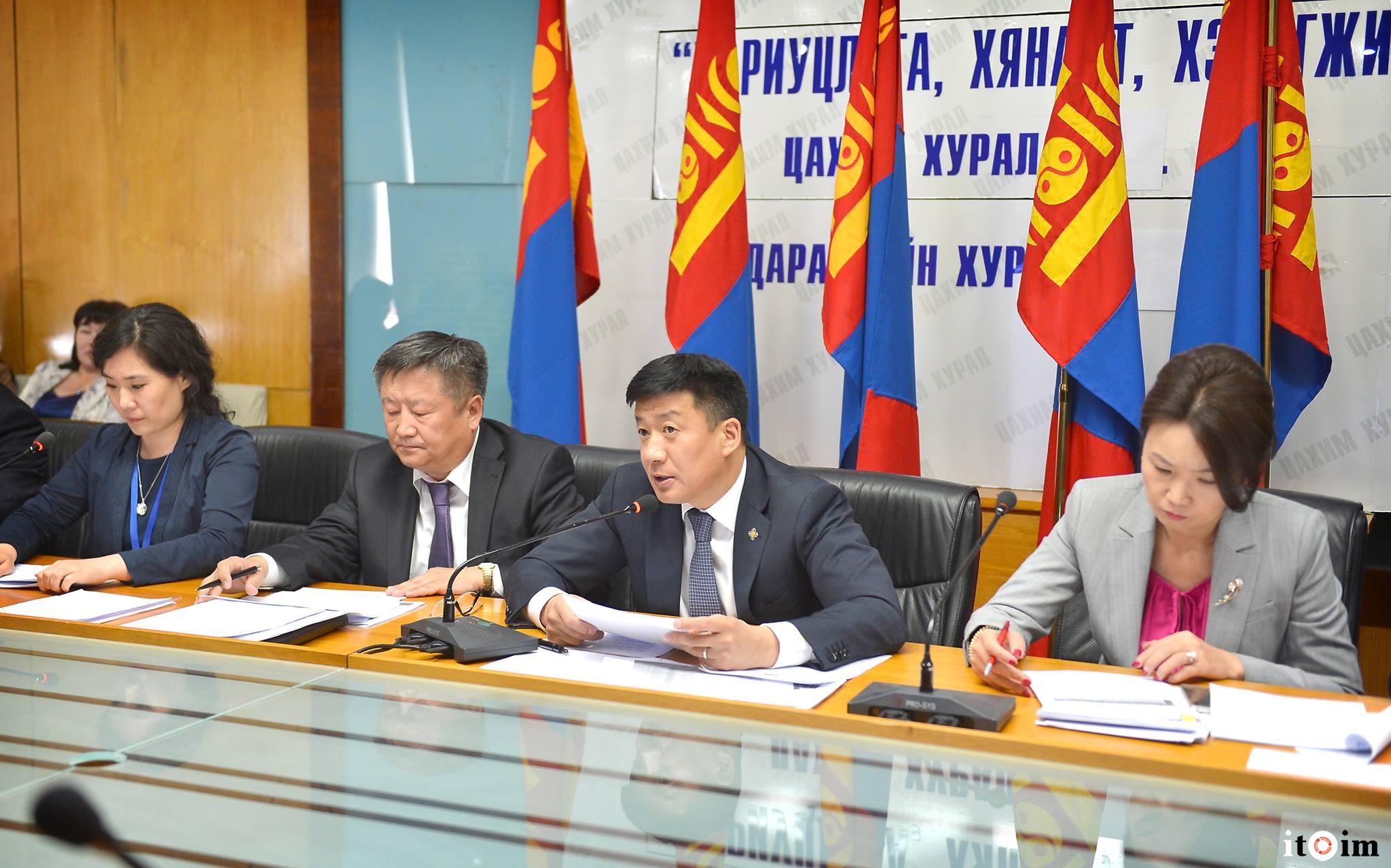 Сургууль, цэцэрлэгийн  санхүүжилтийг  цаг алдалгүй шийдвэрлэхийг үүрэг болгов