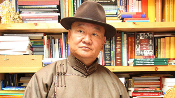 “Чингис хаан” төрийн дээд одонг Г.Мэнд-Ооёод гардуулахаар болжээ