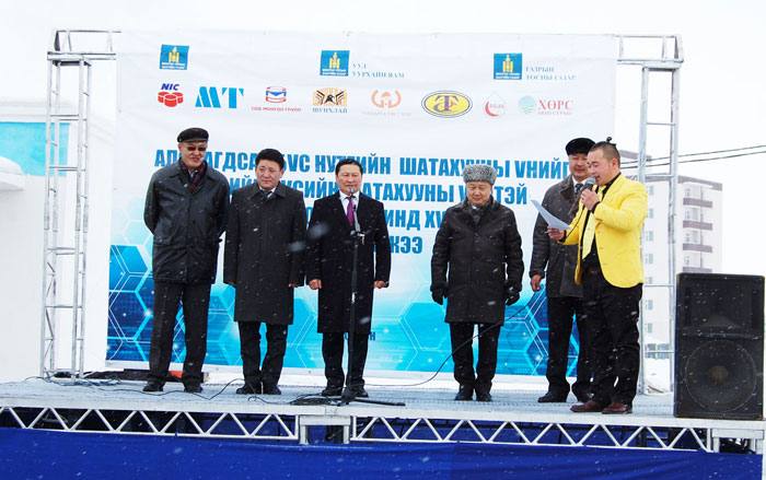 Увс аймагт шатахууны үнэ 280 төгрөгөөр буурлаа