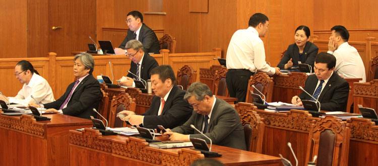 Зээлээр байр авах боломжтой хуулийг дэмжлээ