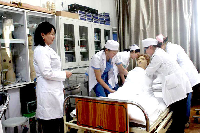 Дарханд 10 мянга гаруй оюутан суралцаж байна