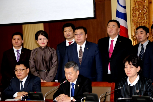 С.Оюун: АН-ын саналыг хүндэтгэж нэгдэх бичигт гарын үсэг зурлаа