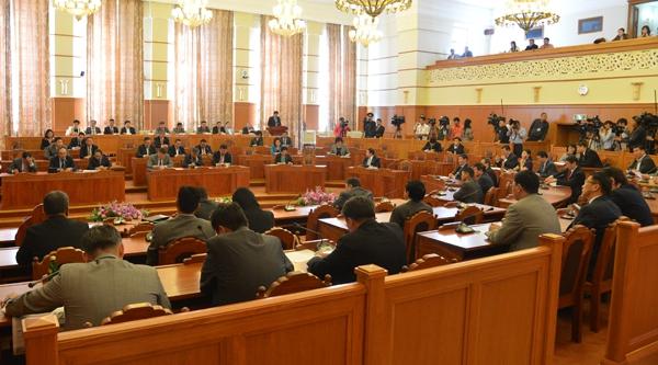 Гацууртын ордыг ашиглаж Ноён уулын зарим хэсгийг хамгаалалтад авахаар болов