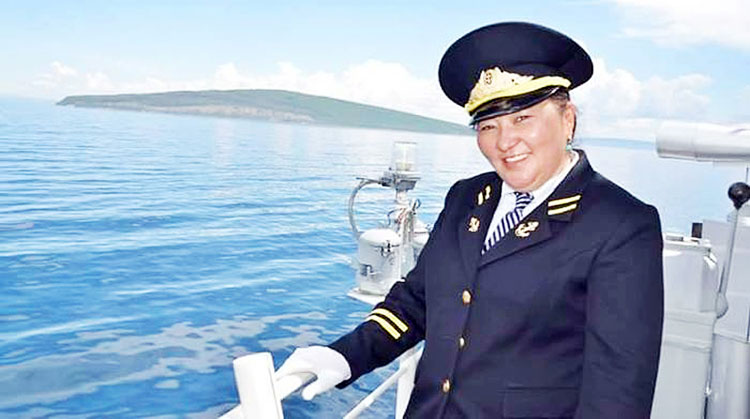 Монголын шоуны “Акул” Ч.Үржинбадам