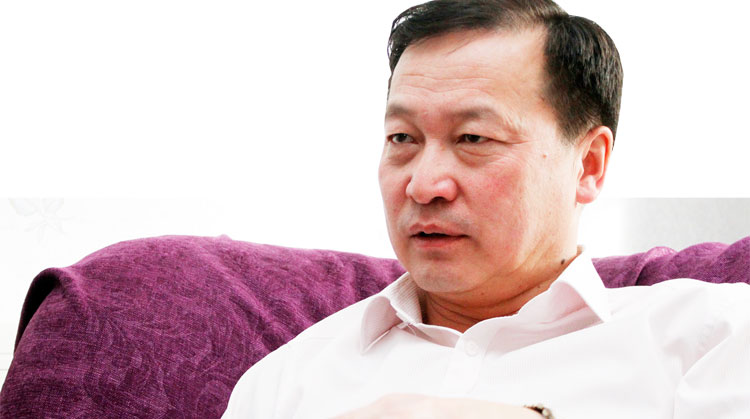 Д.Эрдэнэбаатар: Өсвөр насныхны асуудал эцэг эхээс үүдэлтэй