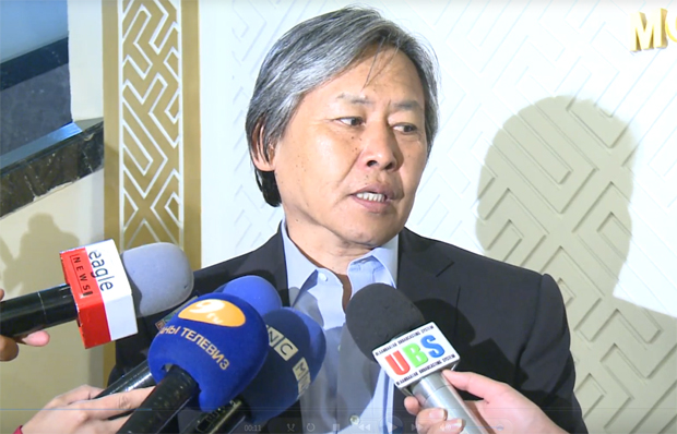 Эсрэг тэсрэг байр суурь