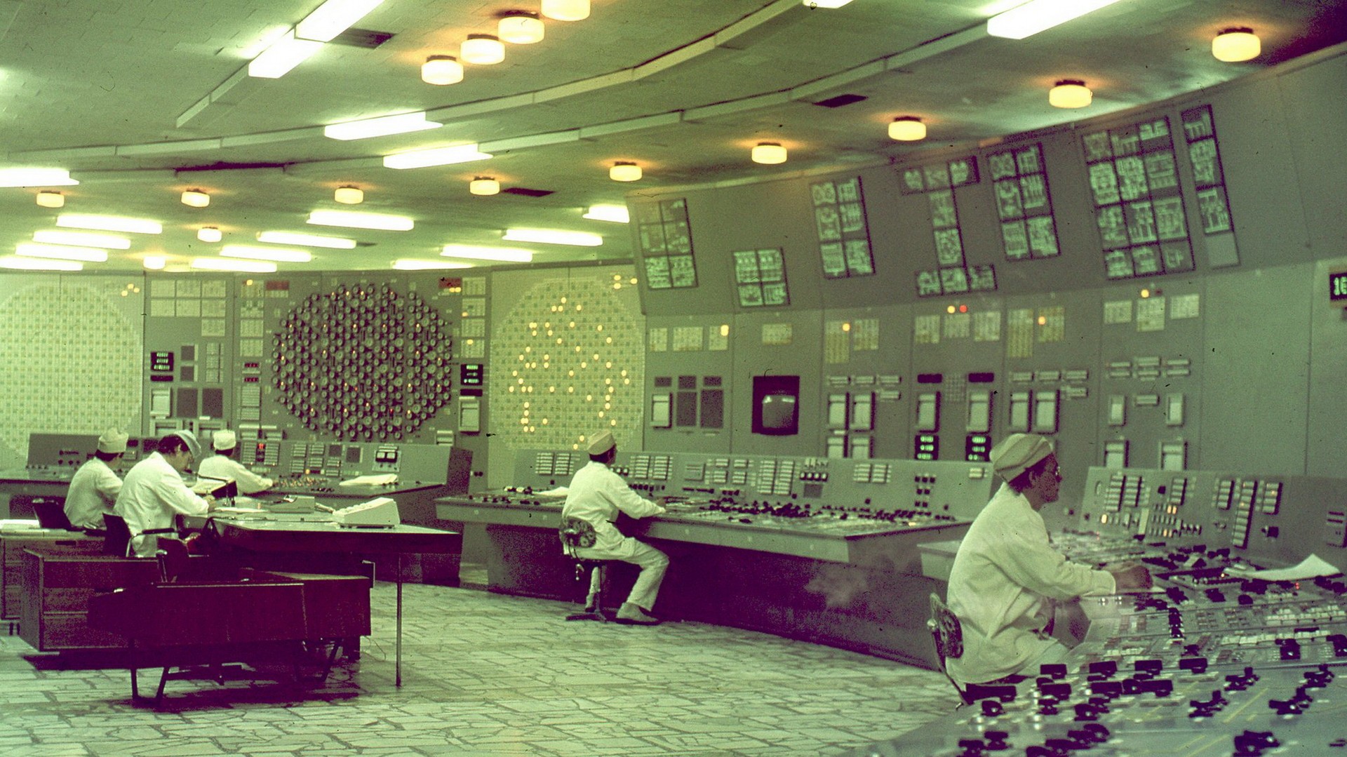 1950 оны энэ өдөр ЗХУ атомын бөмбөгтэй болсноо мэдэгджээ
