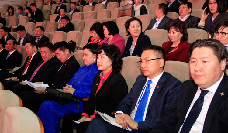 Ч.Хүрэлбаатар: МАН, МАХН энэ сонгуульд ялахаас өөр гарц байхгүй