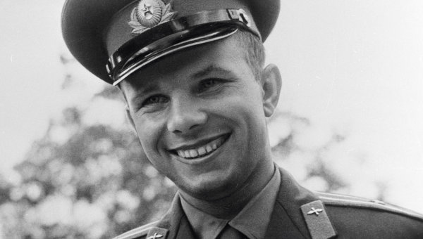 Юри Гагарин сансарт ниссэн анхны хүн болжээ