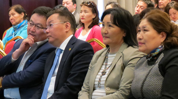 608 мянган төгрөгийн дундаж цалинг 25-30 насныхан авч байна