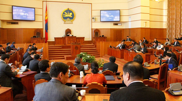 Сонгуулийн хуулийн өөрчлөлтийг хэлэлцэж эхэллээ