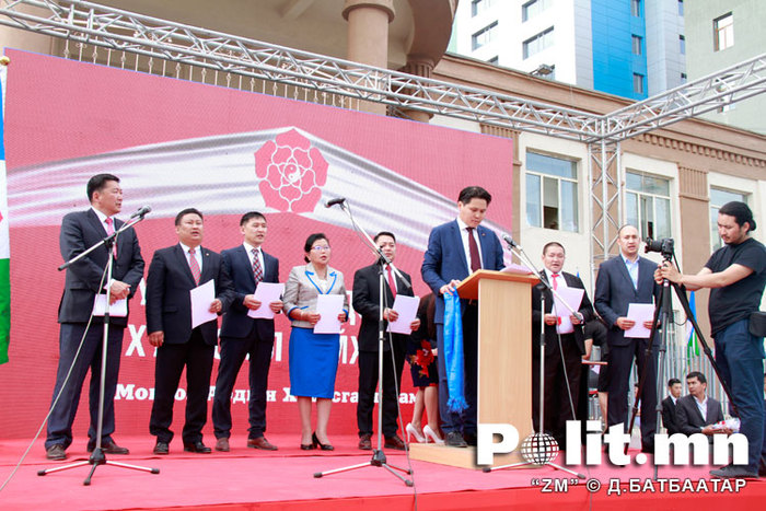 Б.Тулга: Нэр дэвшигчид шударга байхаа андгайлж тангараг өргөх нь зөв