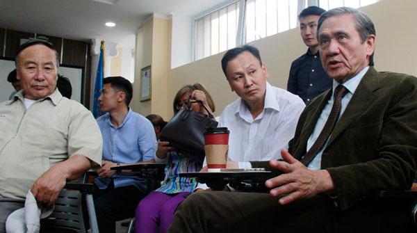 Н.Энхбаяр: Олон улсын байгууллагад хандана