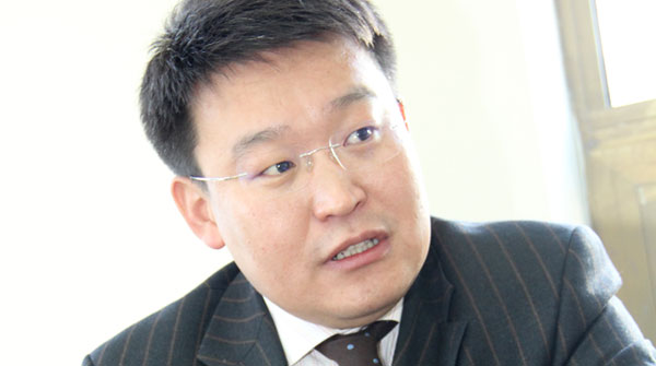 Т.Хасбаатар: Ялагдсан намаа аваад явах хүчтэй улстөрч хэрэгтэй