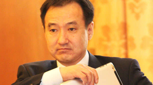 Д.Цогтбаатар: Хямрал руу хөтөлсөн зүйл нь аж ахуйн нэгж биш улстөржилт, талцал байсан