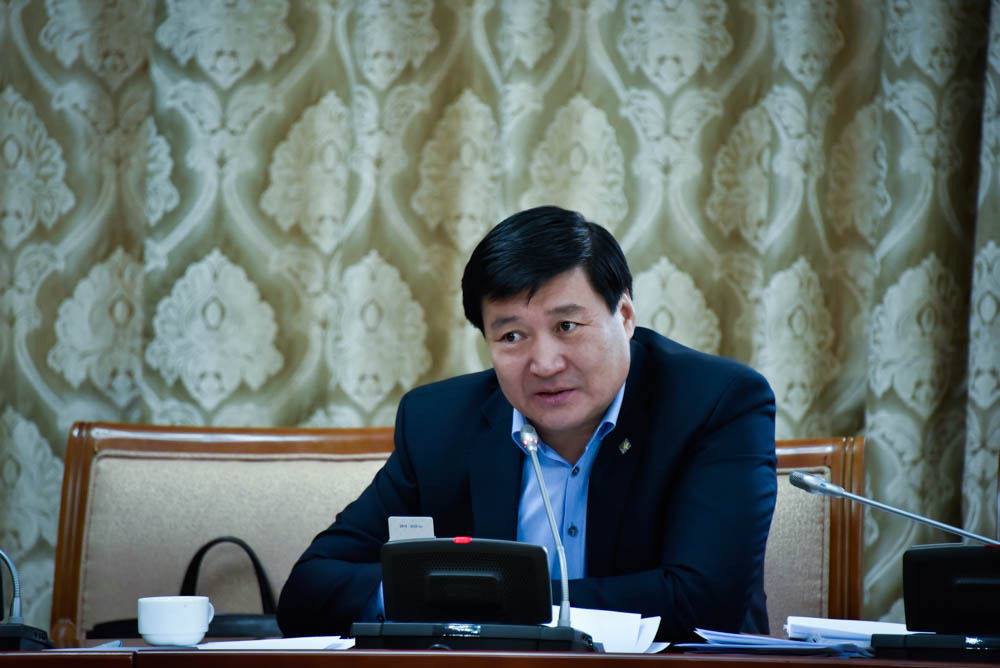 С.Чинзориг:  Хуулийн төслөөр 189-288  тэрбум төгрөгийн  орлого төсөвт  төвлөрнө