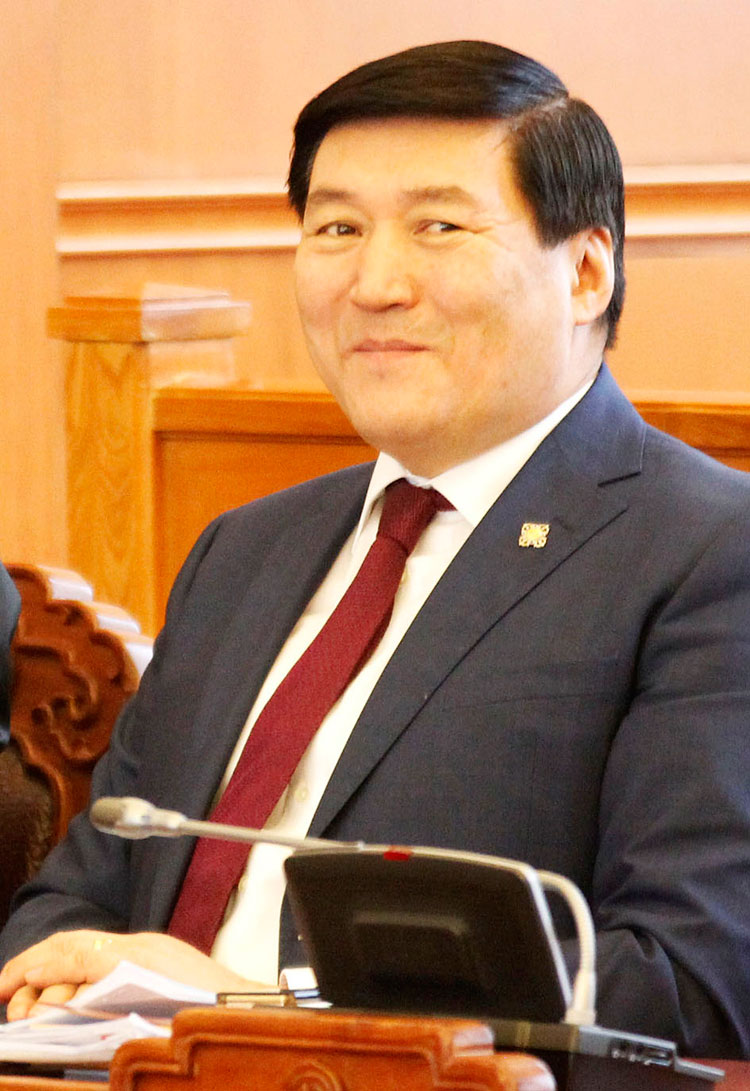 С.Чинзориг: Оффшор дансыг гэр бүлд нь хамааруулахгүй гэвэл еэвэнгийн нэг тал шиг зүйл болно