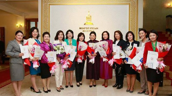 МАН-ын эмэгтэй гишүүдэд гэр бүлийн хүчирхийлэл хамаагүй юу