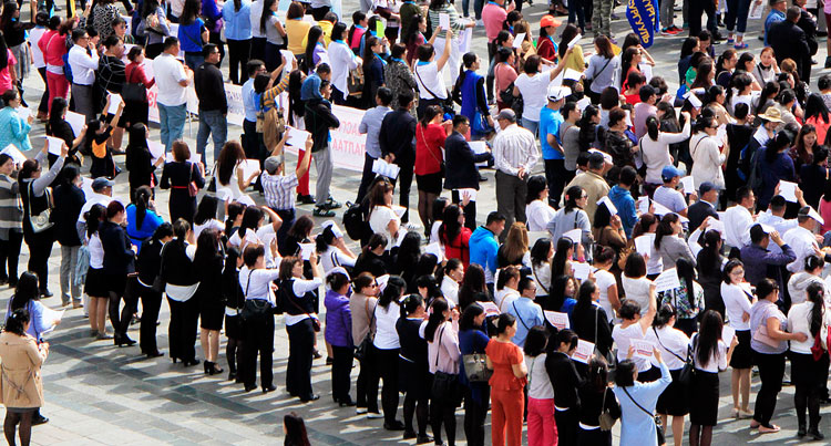 Засгийн газарт хаягласан 35000 захидал