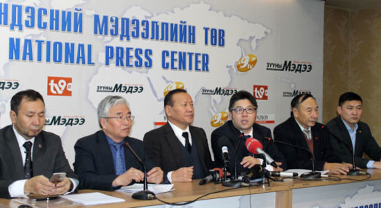 Э.Эрдэнэжамъян: Манай намын үйл ажиллагаа хэвийн явагдаж байна