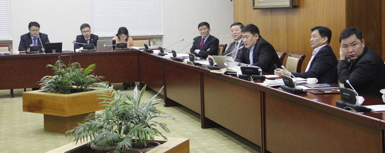 Жилд 100 иргэн цагаачаар авах квот тогтоов