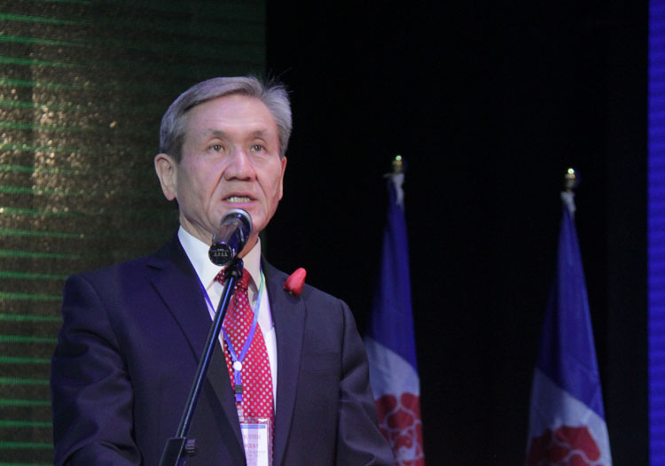 Их чуулганаар Н.Энхбаярыг намын даргаар  улираан сонголоо