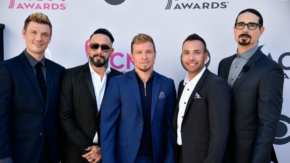 Backstreet boys хамтлагийнхан текила үйлдвэрлэнэ