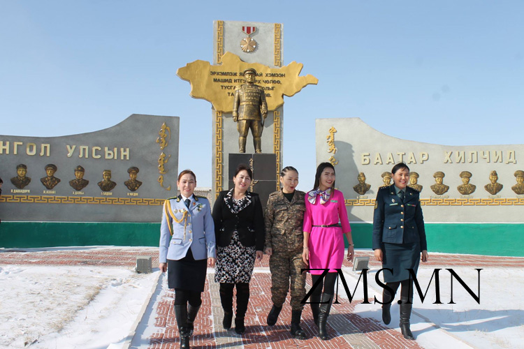 Зүүн бүсийн хилчин бүсгүйчүүд чуулав