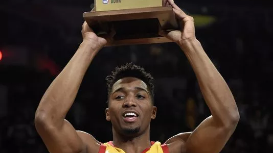NBA:Rookie тоглогч мөн юм уу?