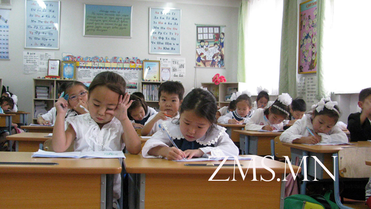 Нэгдүгээр ангид элсэх хүүхдийн сэтгэлзүйг хэрхэн бэлтгэх вэ?