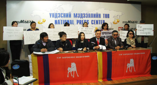 Б.Батсүх: Хотын дарга С.Батболдыг огцрохыг шаардаж байна