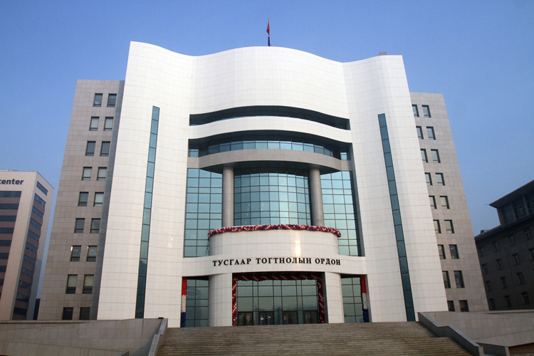 Нийслэлийн МАН-ын Бага хурал ба  намын дүрэм