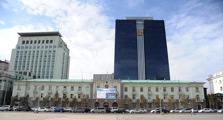 Хотын захиргаа Яармаг руу нүүчихээр Туулыг  яаж “гатлах” вэ, Су.Батболд дарга аа?!