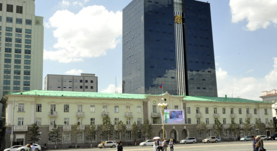 Ажил 08.00 цагаас эхэлнэ