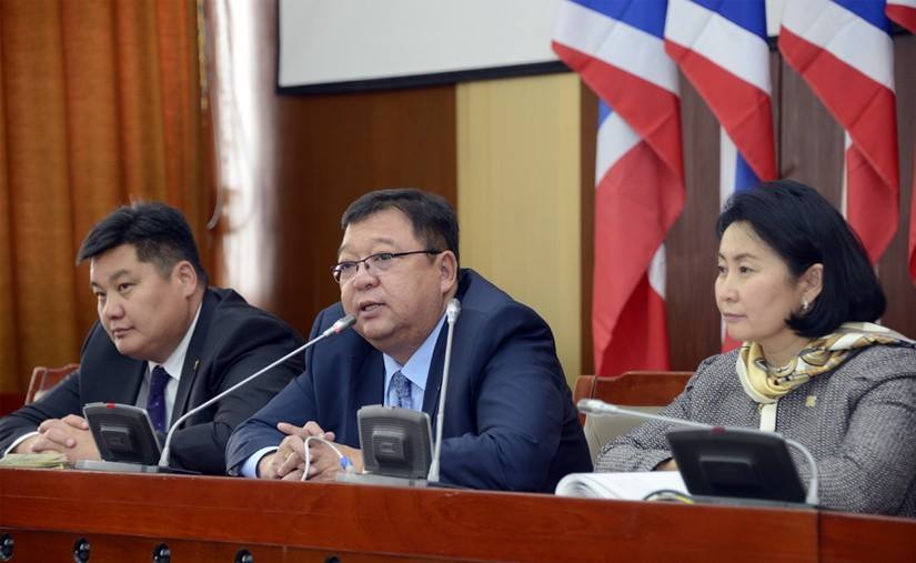 С.Эрдэнэ: Ц.Нямдорж, Ч.Хүрэлбаатар нарын асуудлаар ҮХЦ-д хандана