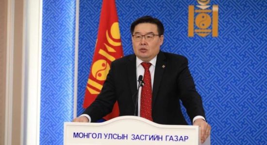 Г.Занданшатар: Засгийн газар хоёр сайдад хариуцлага тооцохгүй