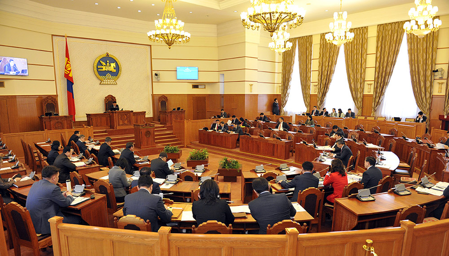 Хилээр гарч байгаа усыг ашиглах бодлого баримтална