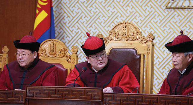 “Нам намайг мэднэ...”