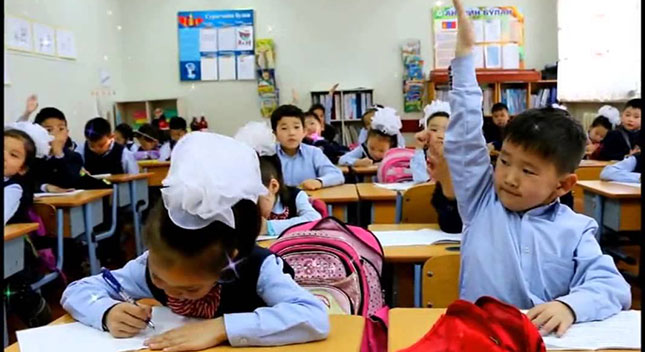 Цүнхийг нь бэлдээд, сэтгэлзүйг нь мартчих вий