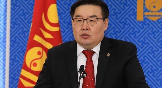 Хуулиас давсан хувийн хүсэлт гэж байдаггүй юм