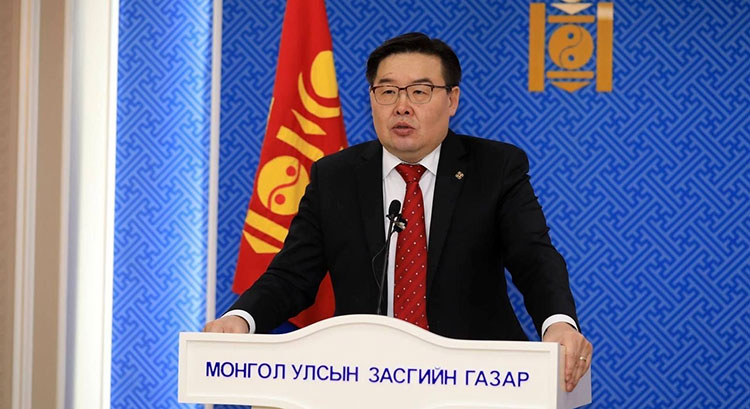 Г.Занданшатар: Оюутолгойгоор 35 сая долларын татвар төлүүлнэ