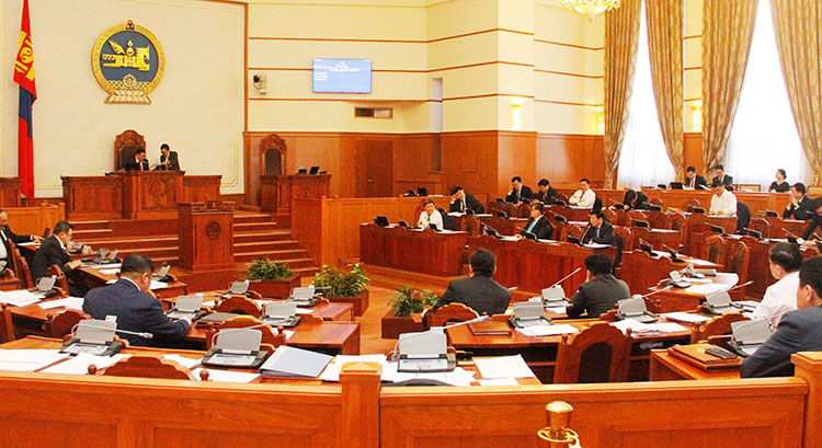 Нөхөн сонгуультай холбоотой Цэцийн дүгнэлтийг хүлээж авсангүй