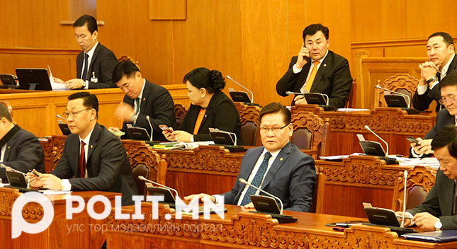 Ж.Бат-Эрдэнийг чөлөөлөхөд Б.Махбалын асуудал хөндөгдлөө