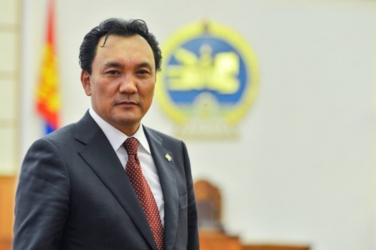 Б.Батзориг: Би хариуцлага хүлээж, өөрийн хүсэлтээр сайдын ажлаа өгч байна