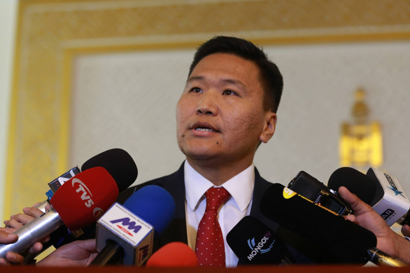 Т.Аюурсайхан: Монголбанкны  ерөнхийлөгчийг огцруулна