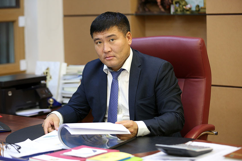 Э.Болорчулуун: Зөвшөөрөлгүй өргөтгөл, хашаа, гараашийг буулгана